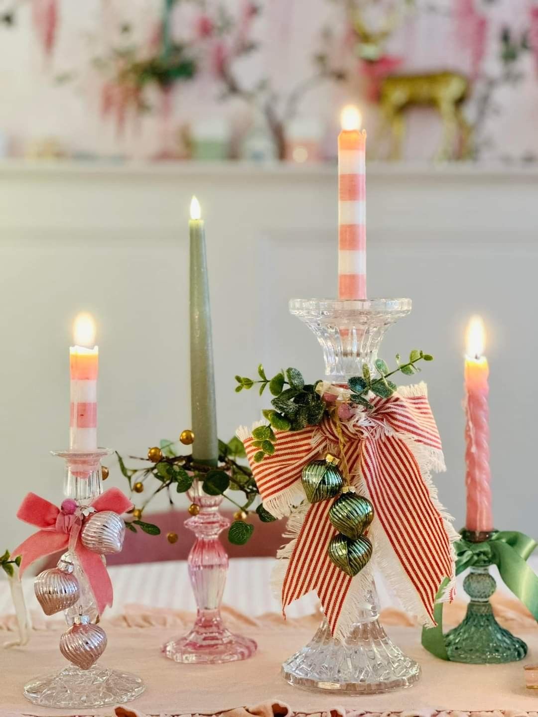20 DIY Christmas Party Decorations - Lady Celebrations